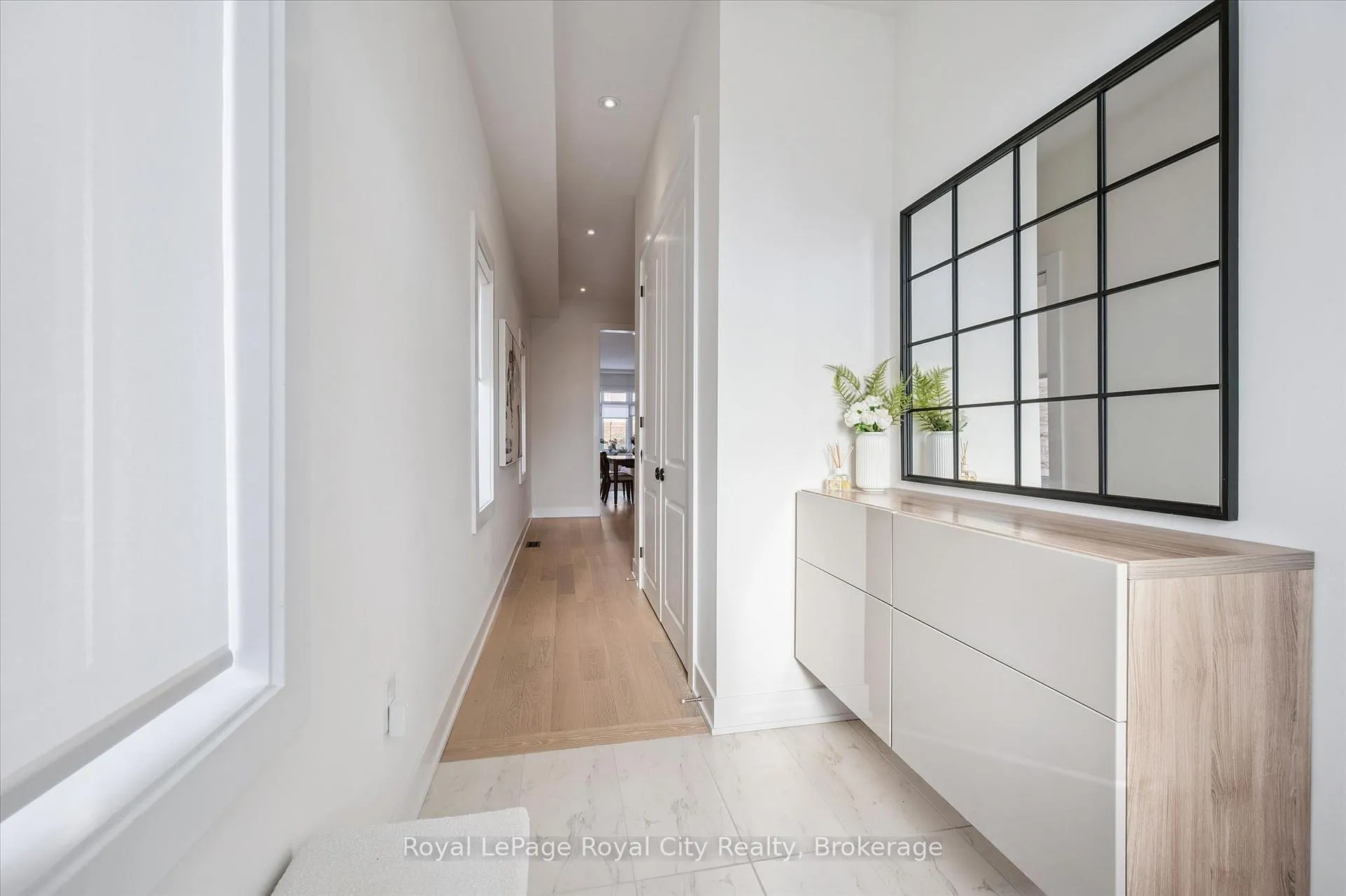 Photo 5 of 32 Hutchison Road, Guelph, Kortright East — HOMEH