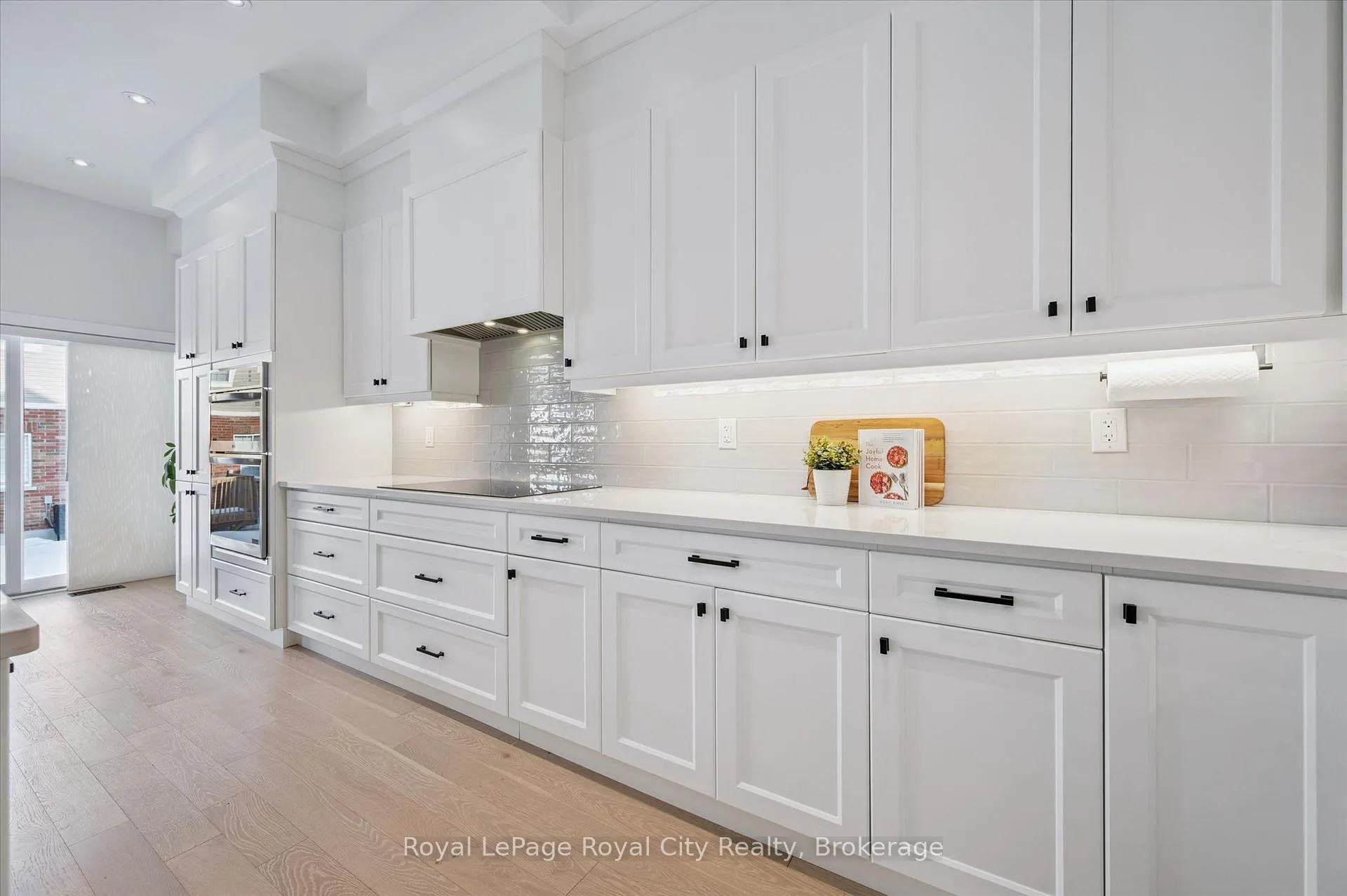 Photo 15 of 32 Hutchison Road, Guelph, Kortright East — HOMEH