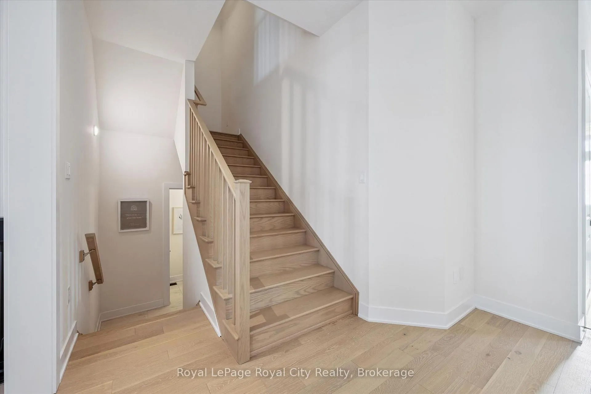 Photo 21 of 32 Hutchison Road, Guelph, Kortright East — HOMEH