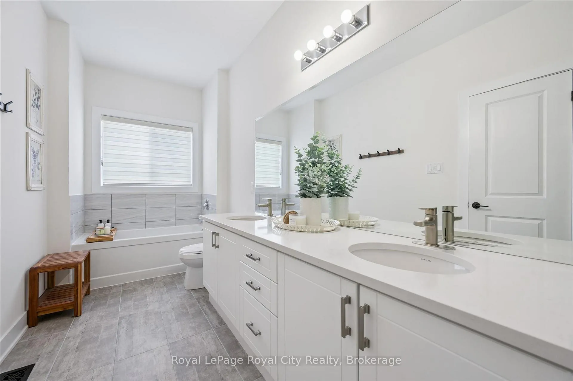 Photo 26 of 32 Hutchison Road, Guelph, Kortright East — HOMEH