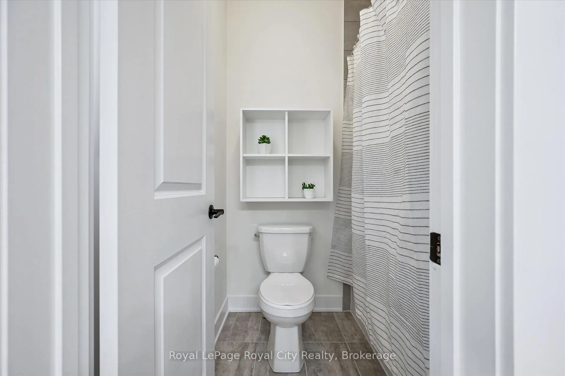Photo 31 of 32 Hutchison Road, Guelph, Kortright East — HOMEH