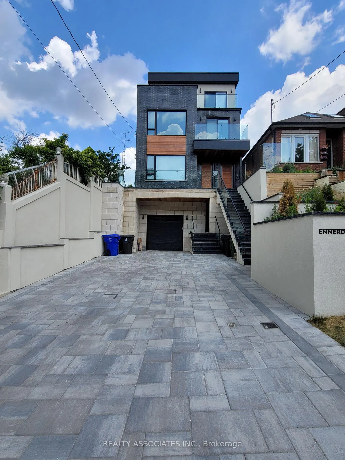 Front of Unit Unit 1A, 31 Ennerdale Road