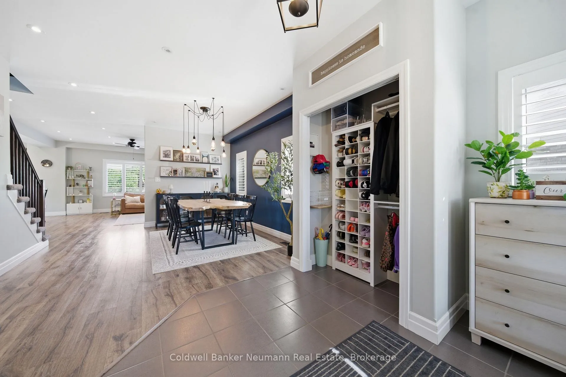 Photo 6 of 48 Newcastle Court, Kitchener — HOMEH