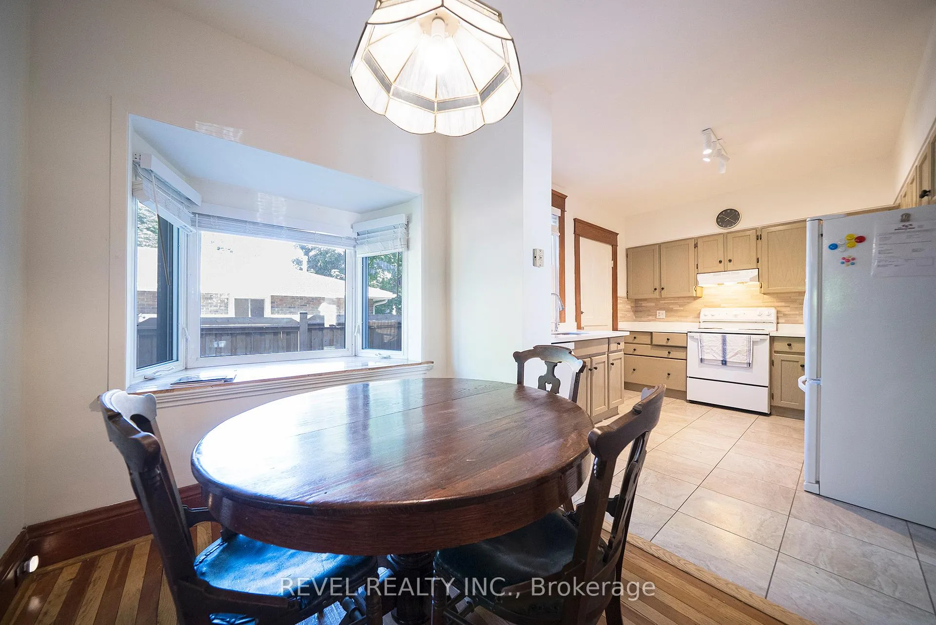 Photo 14 of 8 Abigail Avenue, Brantford — HOMEH