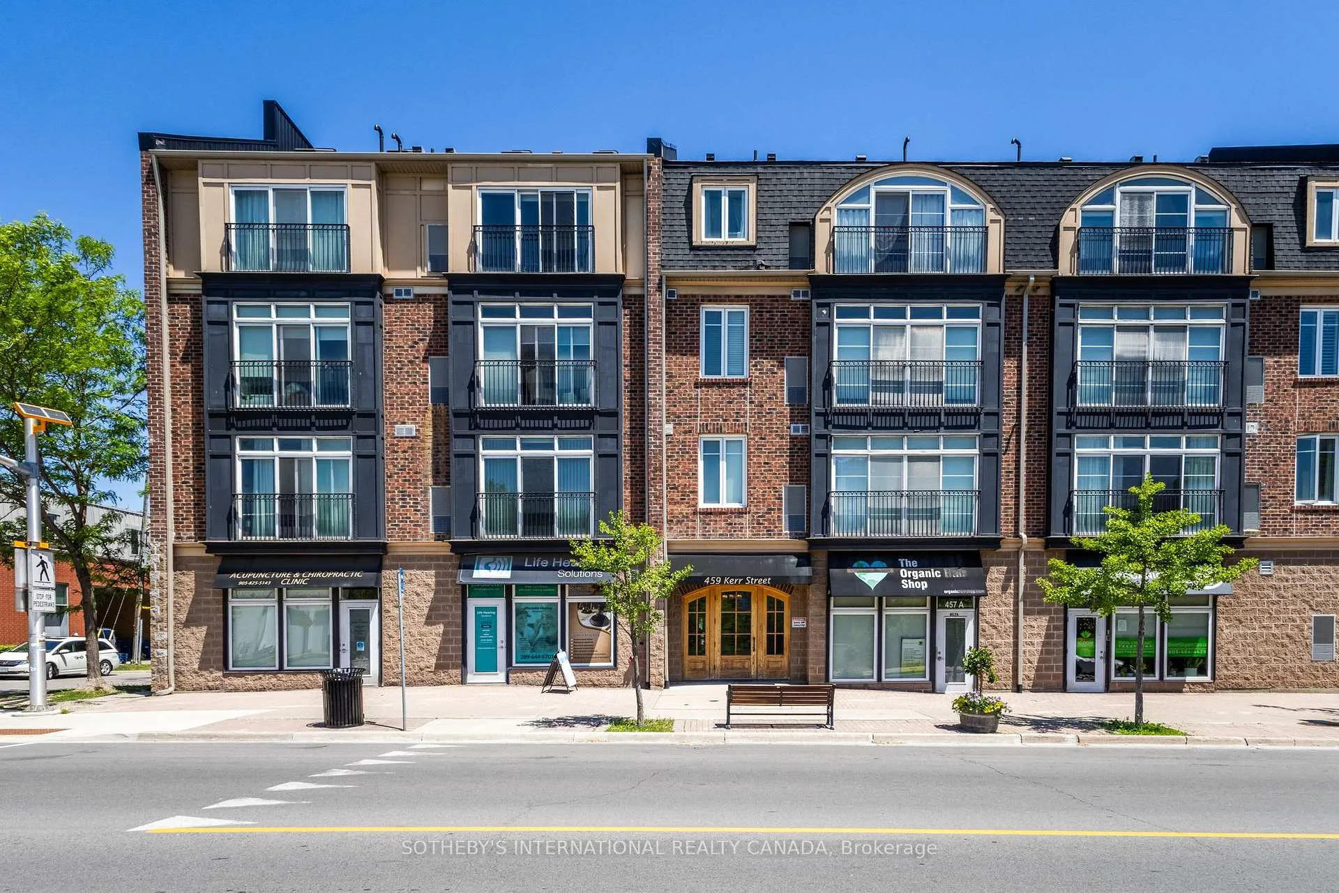 Front of Unit 203, 459 Kerr Street