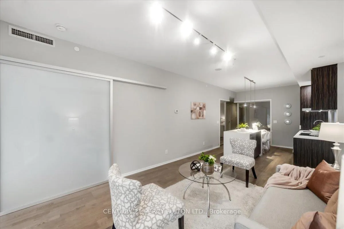 Photo 11 of Unit #313, 1 Bloor Street E, Toronto, Church-Yonge Corridor — HOMEH
