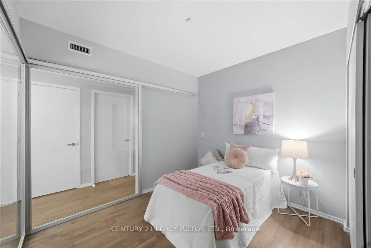 Photo 20 of Unit #313, 1 Bloor Street E, Toronto, Church-Yonge Corridor — HOMEH