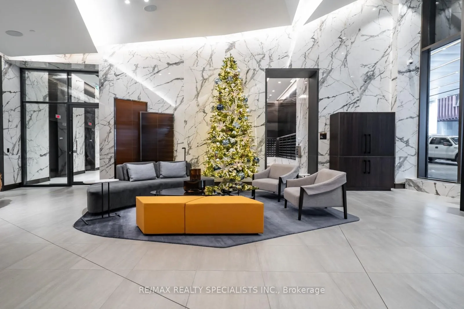 Photo 4 of Unit 2108, 470 Front Street W, Toronto, Waterfront Communities — HOMEH