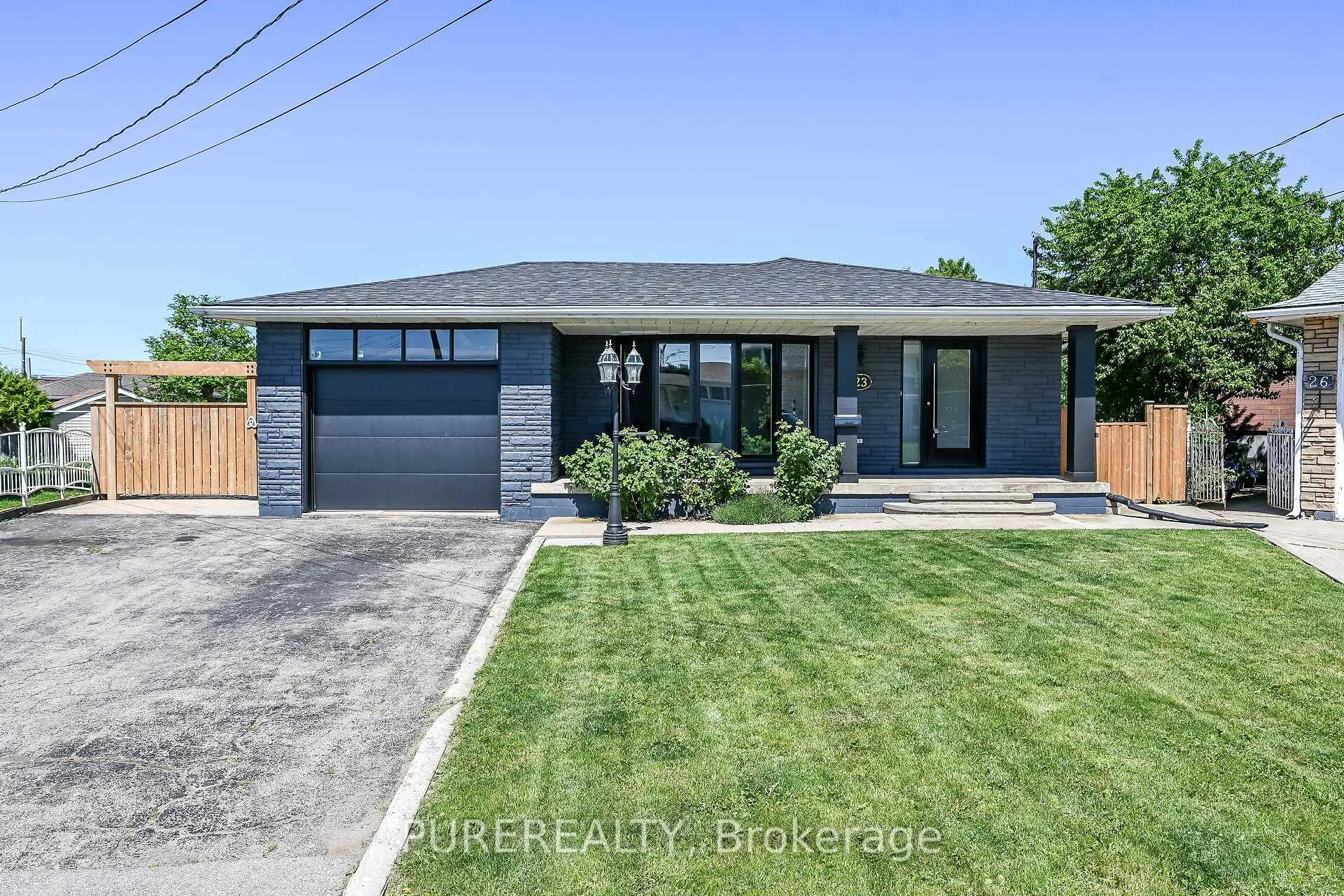 Photo 1 of 23 Duchess Court, Hamilton, Kentley — HOMEH