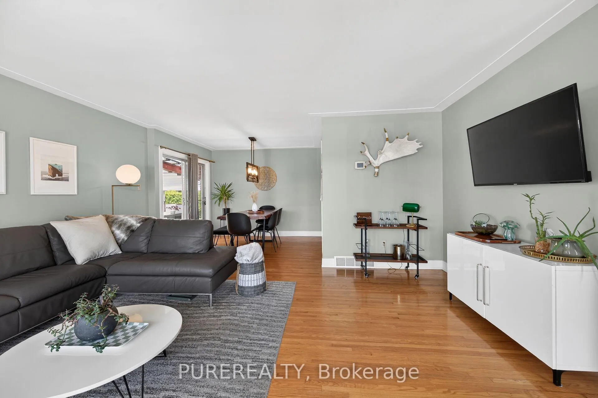 Photo 5 of 23 Duchess Court, Hamilton, Kentley — HOMEH
