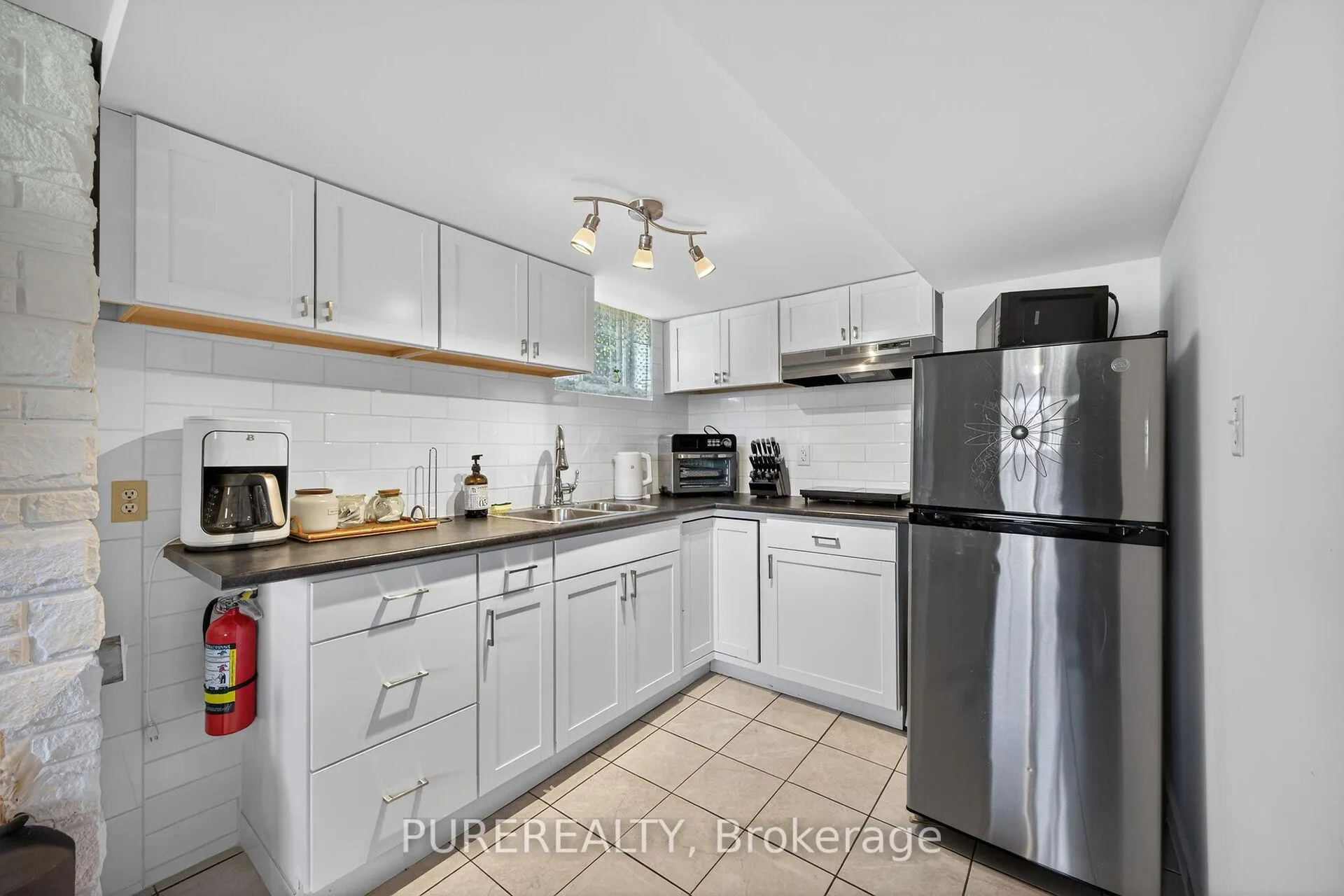Photo 30 of 23 Duchess Court, Hamilton, Kentley — HOMEH
