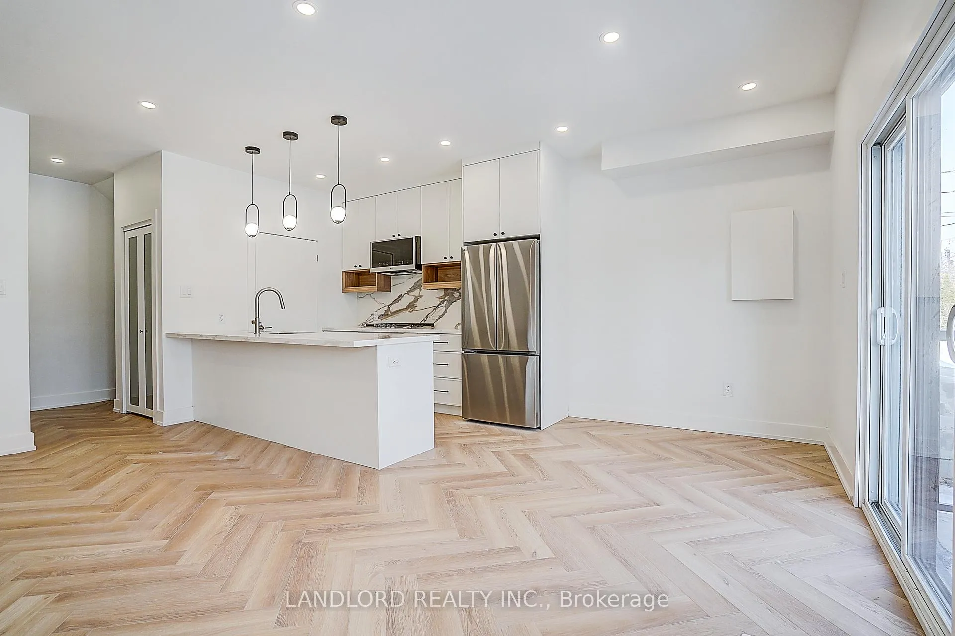 Photo 18 of Unit 1, 1146 Broadview Avenue, Toronto, Broadview North — HOMEH