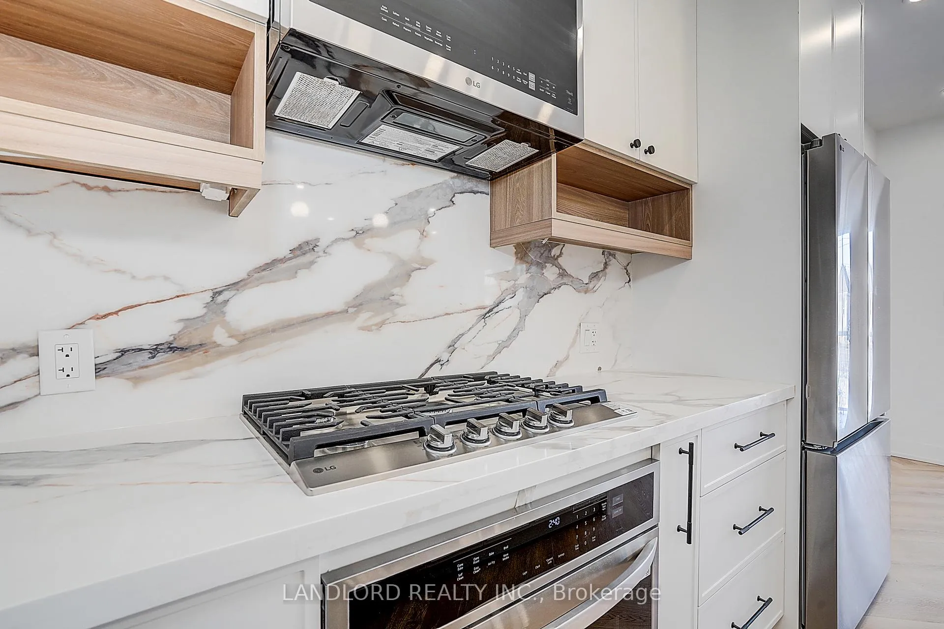 Photo 27 of Unit 1, 1146 Broadview Avenue, Toronto, Broadview North — HOMEH