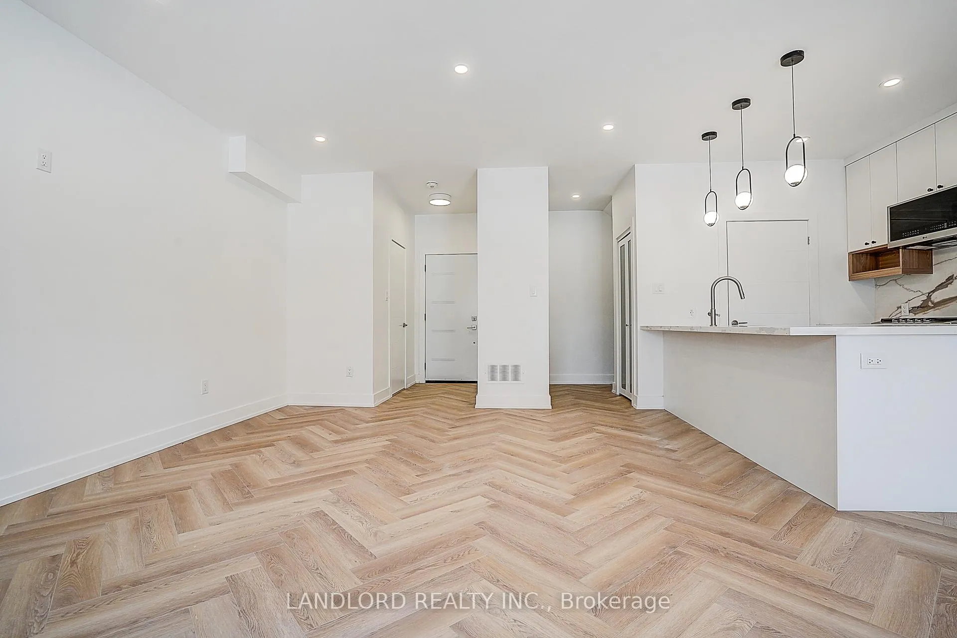 Photo 29 of Unit 1, 1146 Broadview Avenue, Toronto, Broadview North — HOMEH