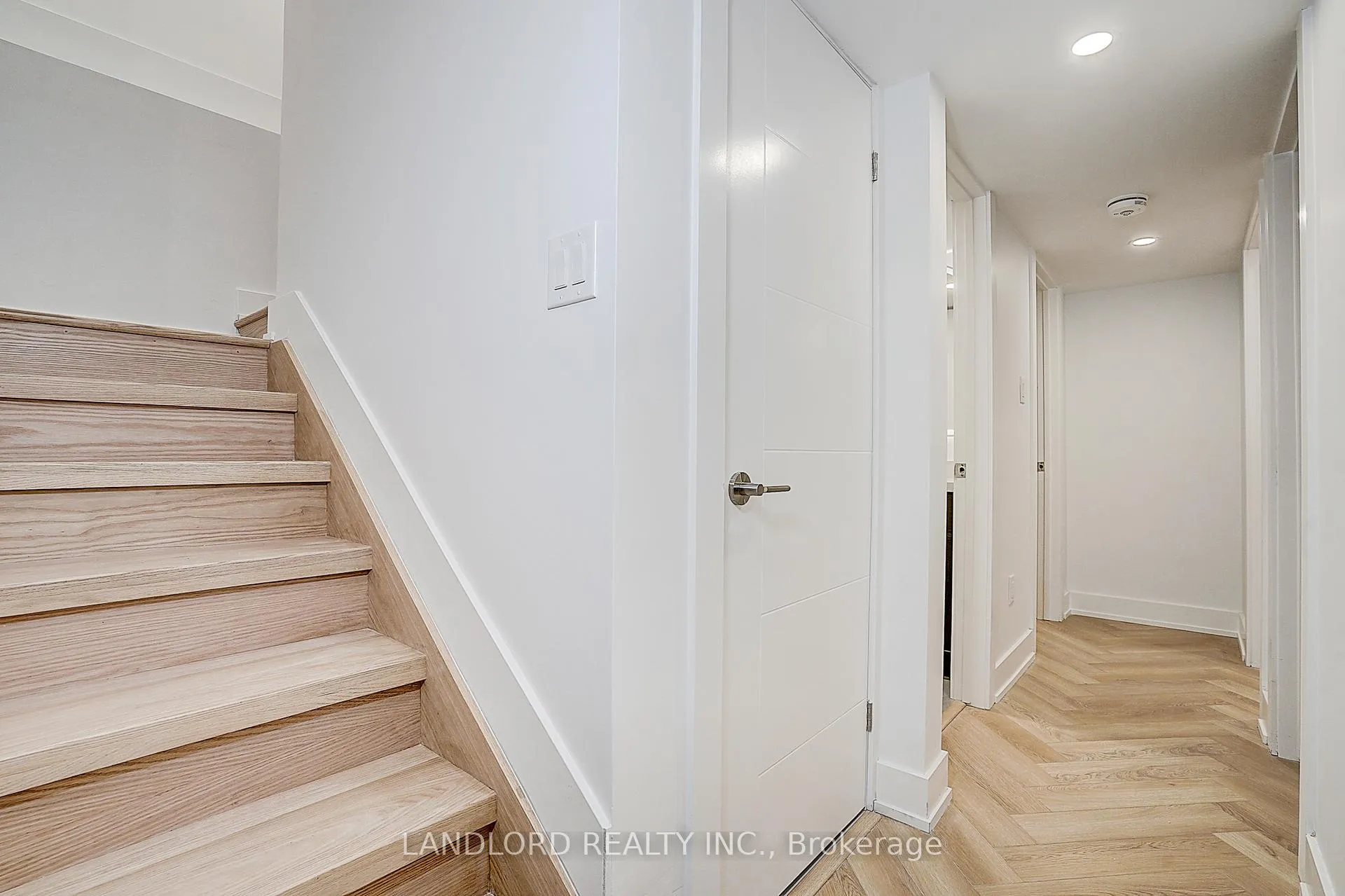 Photo 34 of Unit 1, 1146 Broadview Avenue, Toronto, Broadview North — HOMEH