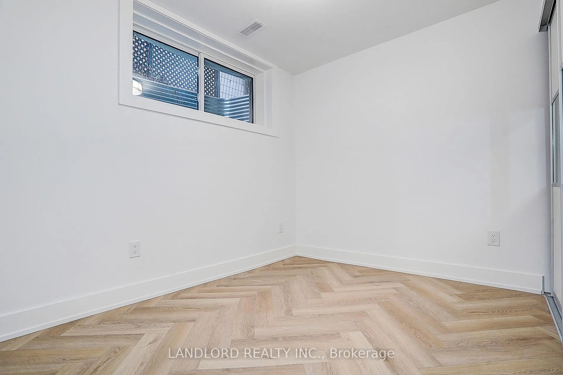 Photo 43 of Unit 1, 1146 Broadview Avenue, Toronto, Broadview North — HOMEH