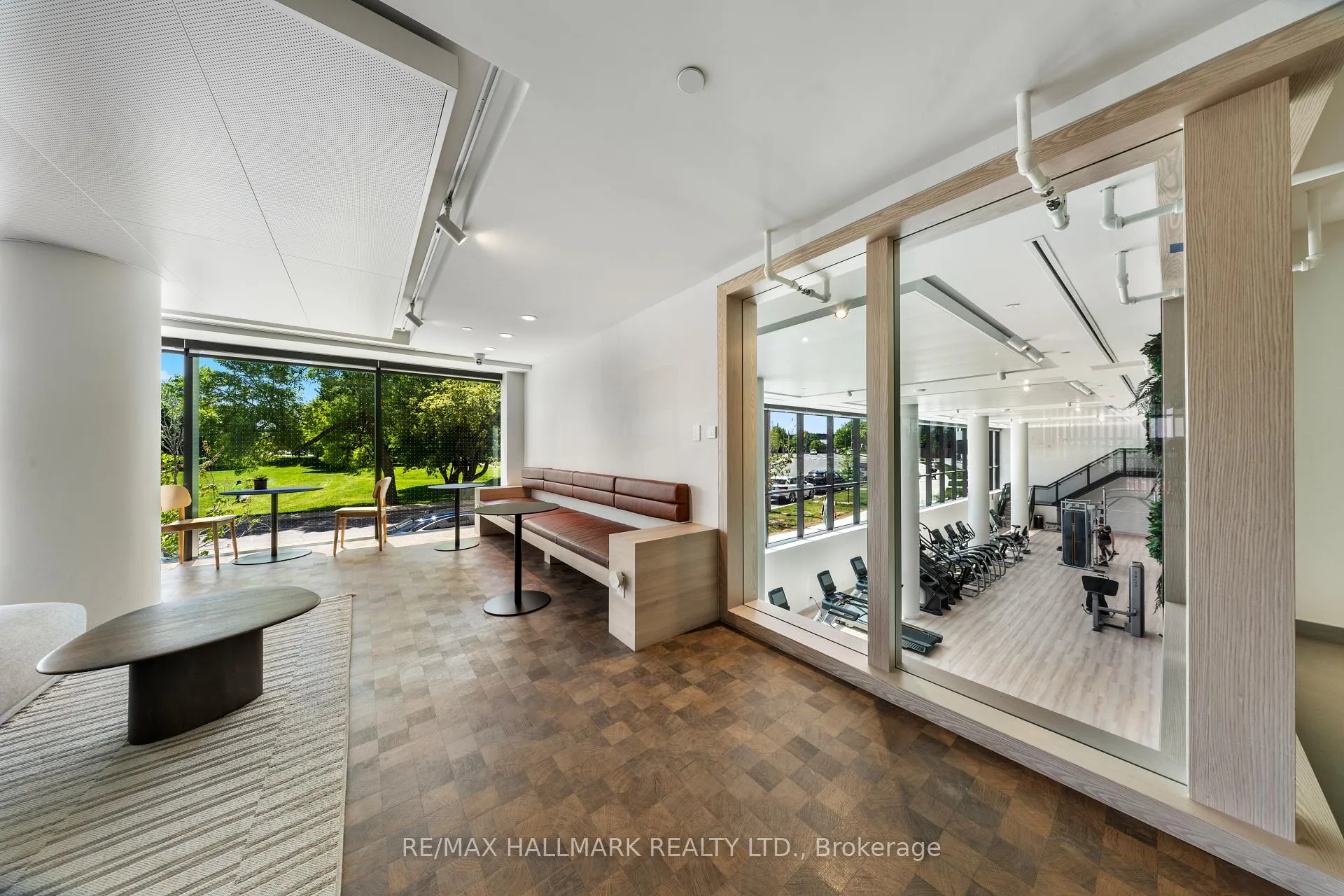 Photo 9 of Unit 801, 1050 Eastern Avenue, Toronto, The Beaches — HOMEH