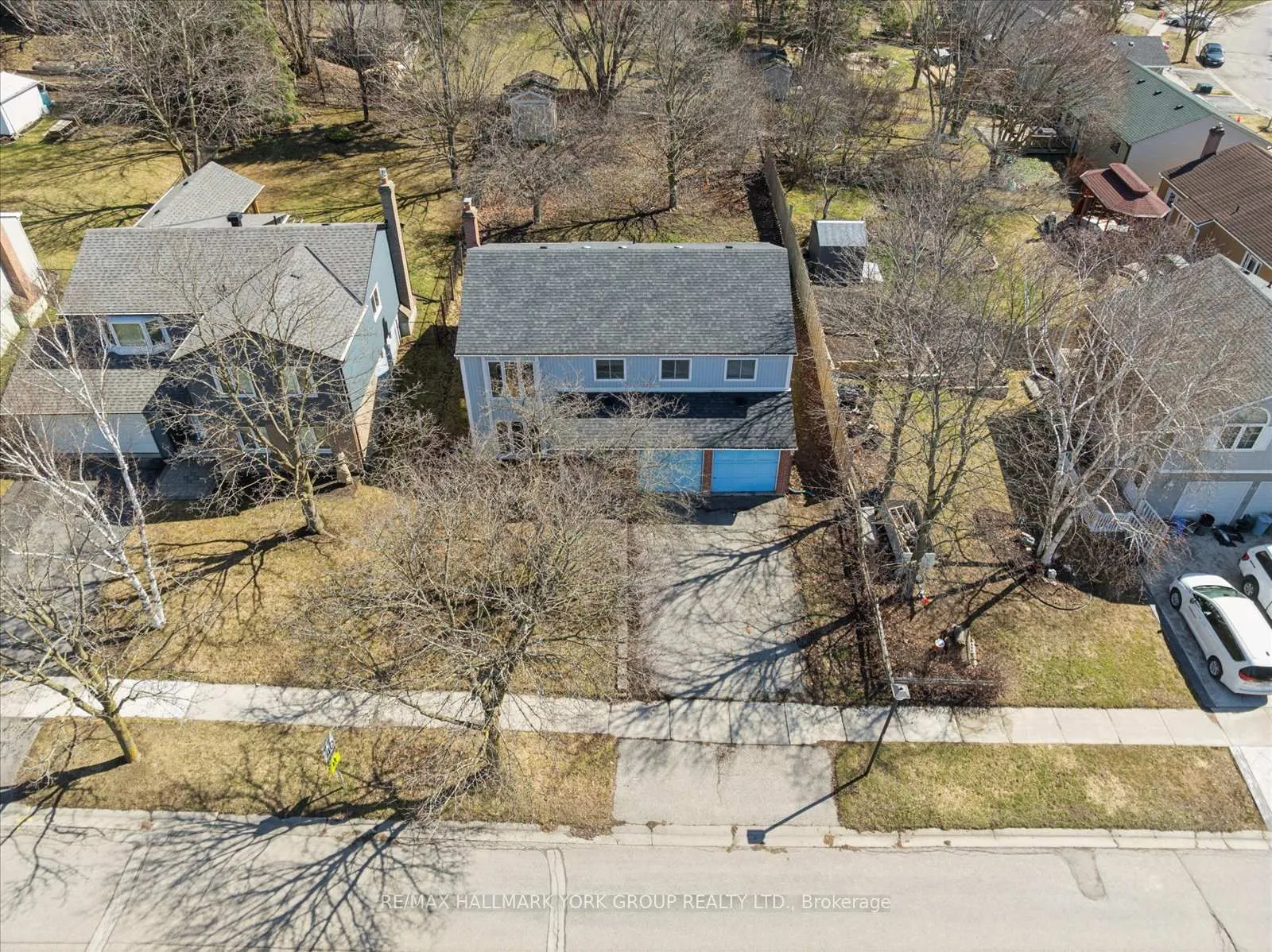 Photo 6 of 47 Holland River Boulevard, East Gwillimbury, Holland Landing — HOMEH