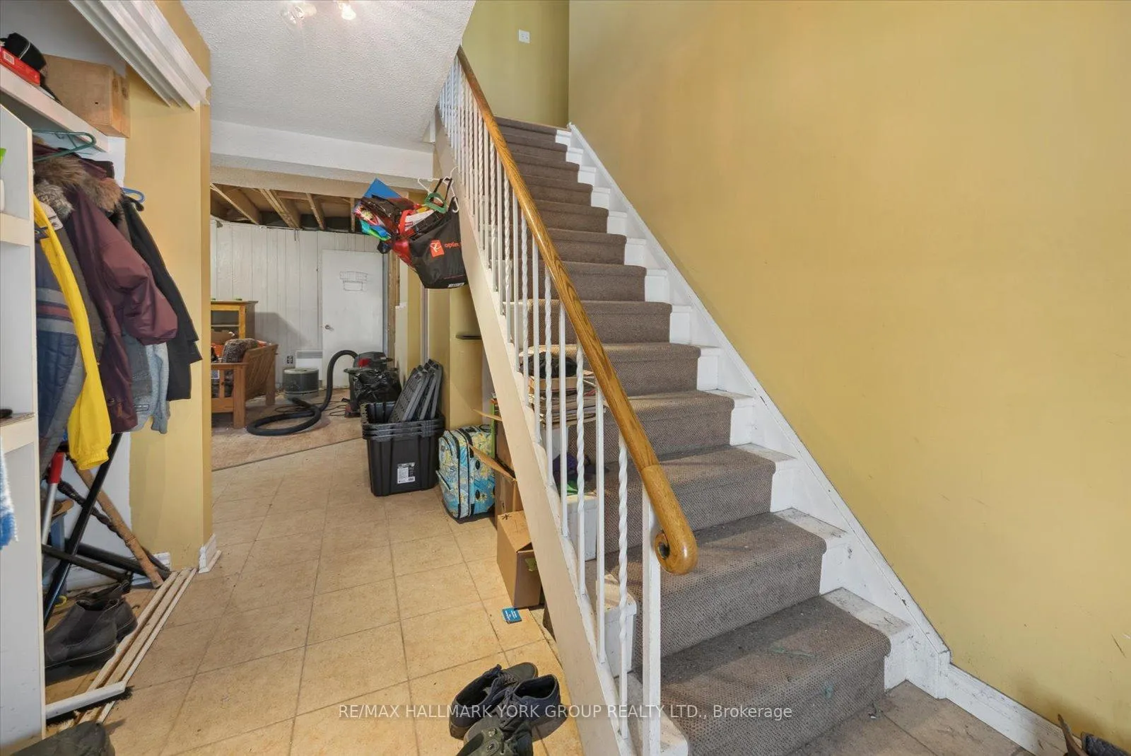 Photo 8 of 47 Holland River Boulevard, East Gwillimbury, Holland Landing — HOMEH