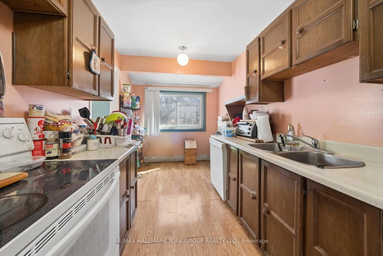 Photo 9 of 47 Holland River Boulevard, East Gwillimbury, Holland Landing — HOMEH