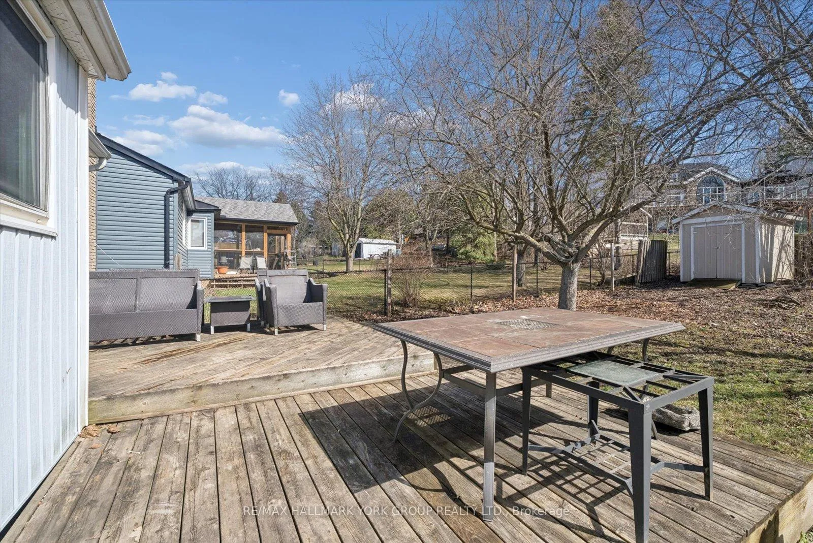 Photo 17 of 47 Holland River Boulevard, East Gwillimbury, Holland Landing — HOMEH