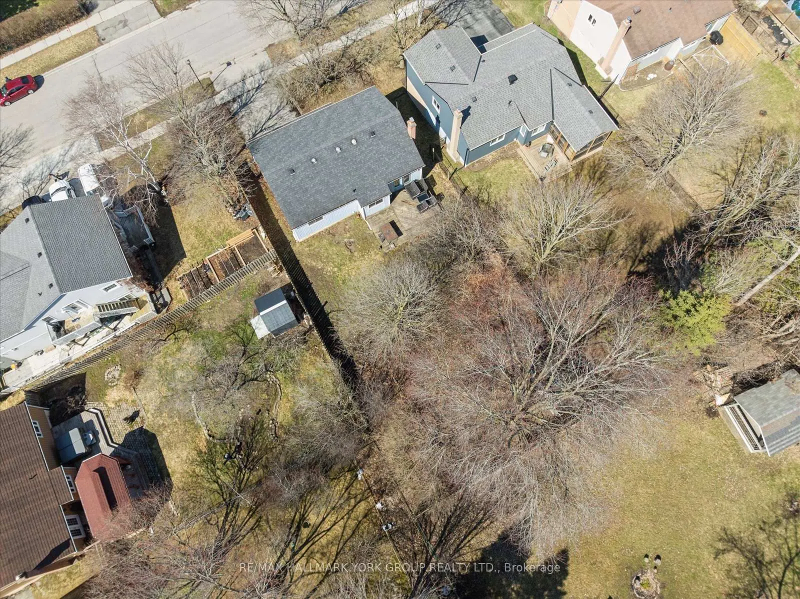Photo 26 of 47 Holland River Boulevard, East Gwillimbury, Holland Landing — HOMEH