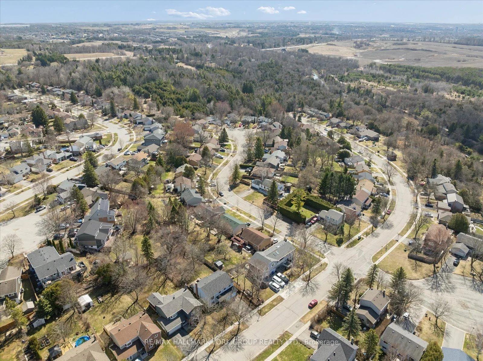 Photo 34 of 47 Holland River Boulevard, East Gwillimbury, Holland Landing — HOMEH