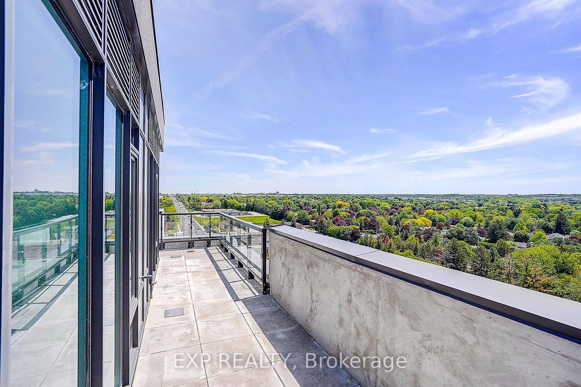 Photo 19 of Unit B1503, 715 Davis Drive, Newmarket, Huron Heights-Leslie Valley — HOMEH