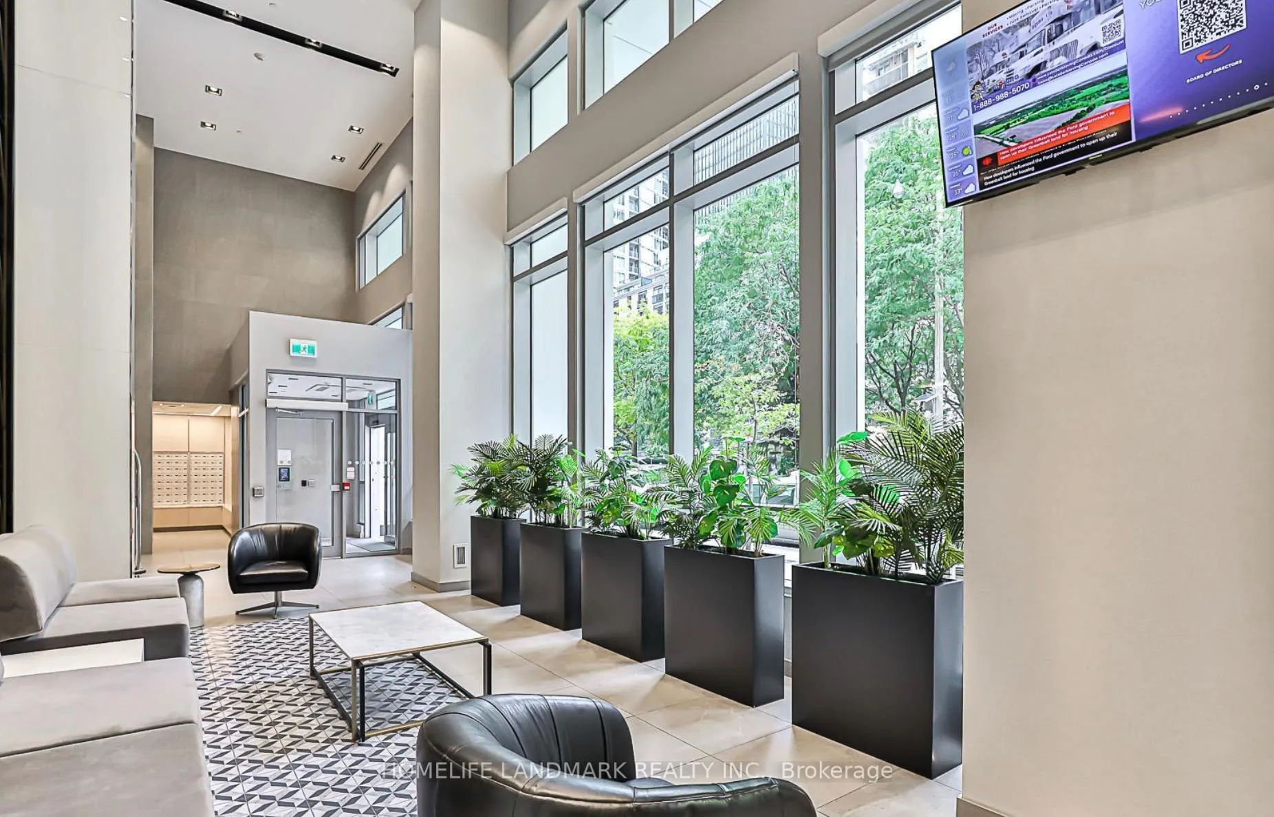 Photo 3 of Unit 2303, 77 Mutual Street, Toronto, Church-Yonge Corridor — HOMEH