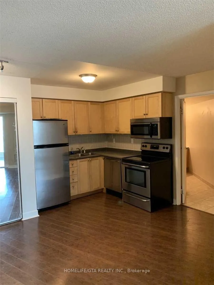 Photo 6 of Unit 602, 650 Queens Quay W, Toronto, Niagara — HOMEH