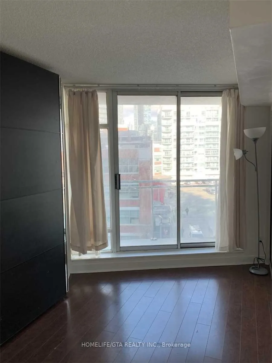 Photo 11 of Unit 602, 650 Queens Quay W, Toronto, Niagara — HOMEH