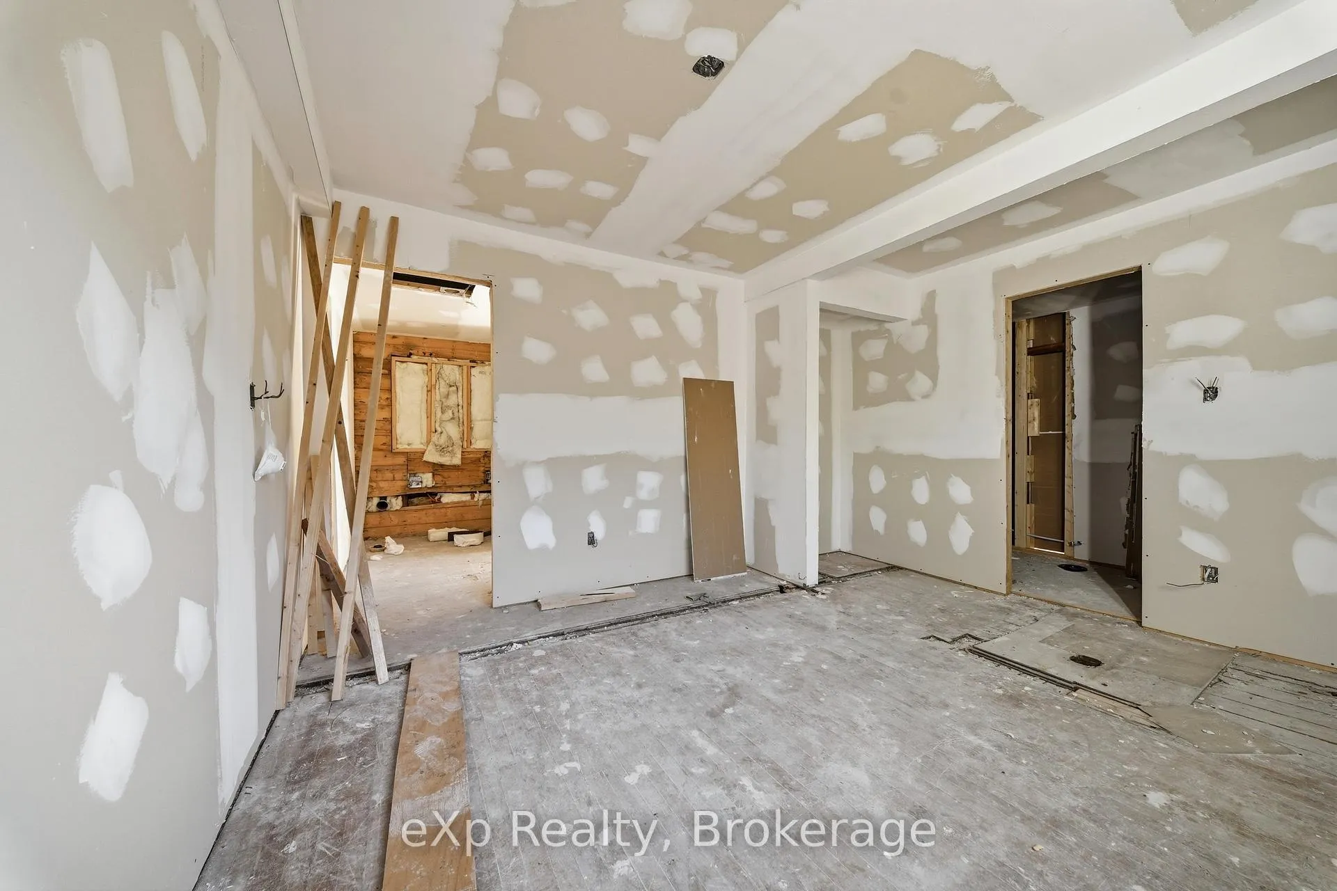 Photo 12 of 195 Sidney Street, Quinte West, Trenton Ward — HOMEH