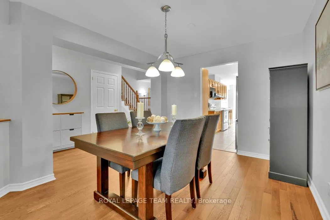 Photo 8 of 111 Fairlop Way, Ottawa, Barrhaven - Longfields — HOMEH