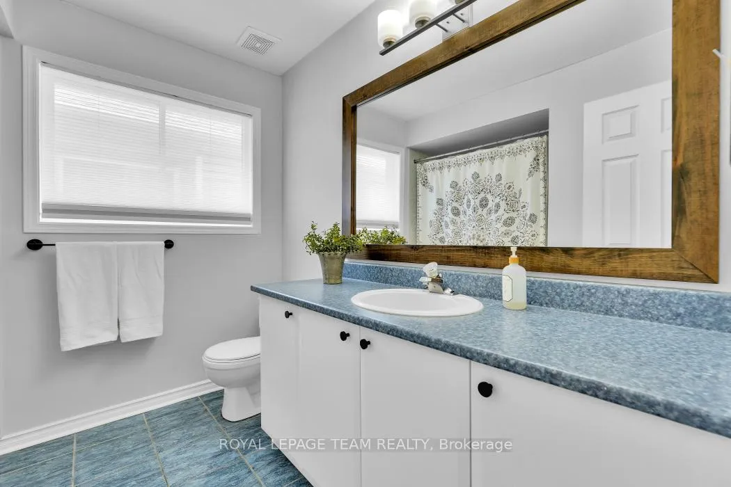 Photo 29 of 111 Fairlop Way, Ottawa, Barrhaven - Longfields — HOMEH