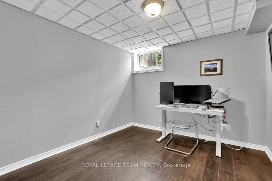 Photo 32 of 111 Fairlop Way, Ottawa, Barrhaven - Longfields — HOMEH