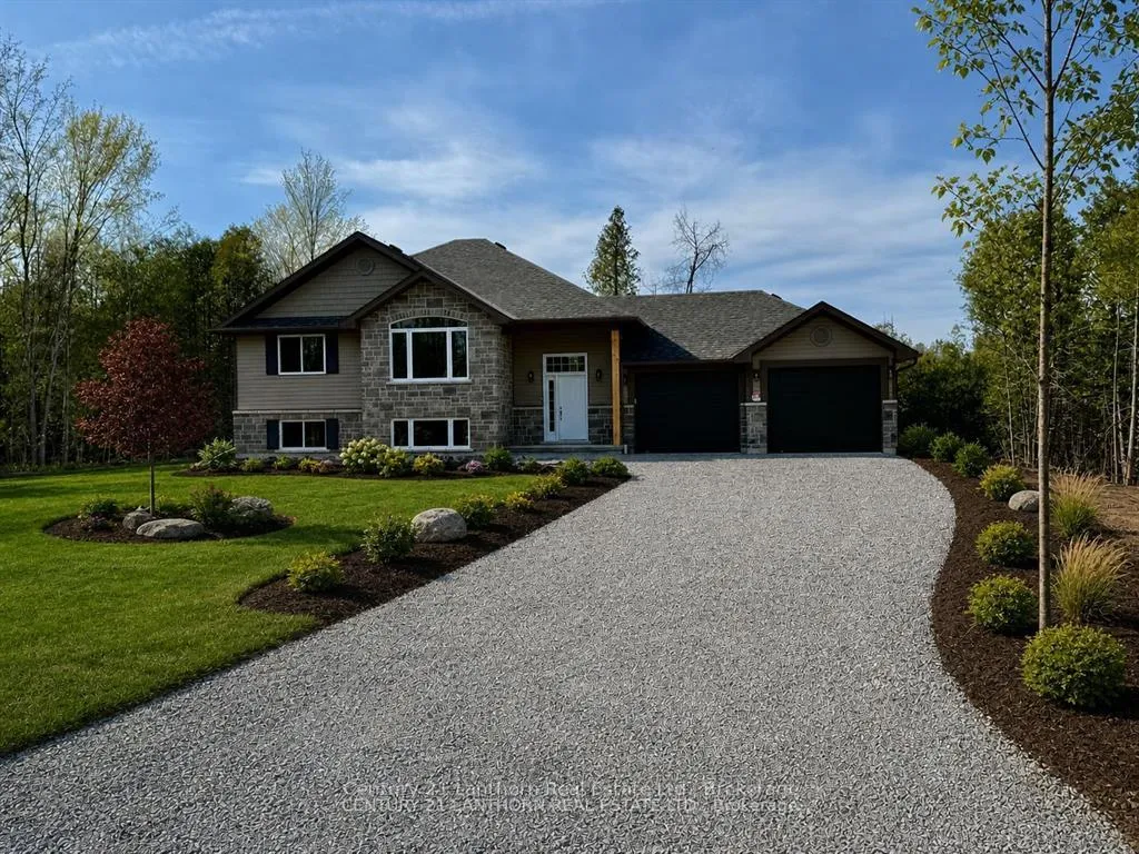 Photo of 1039 Crookston Road