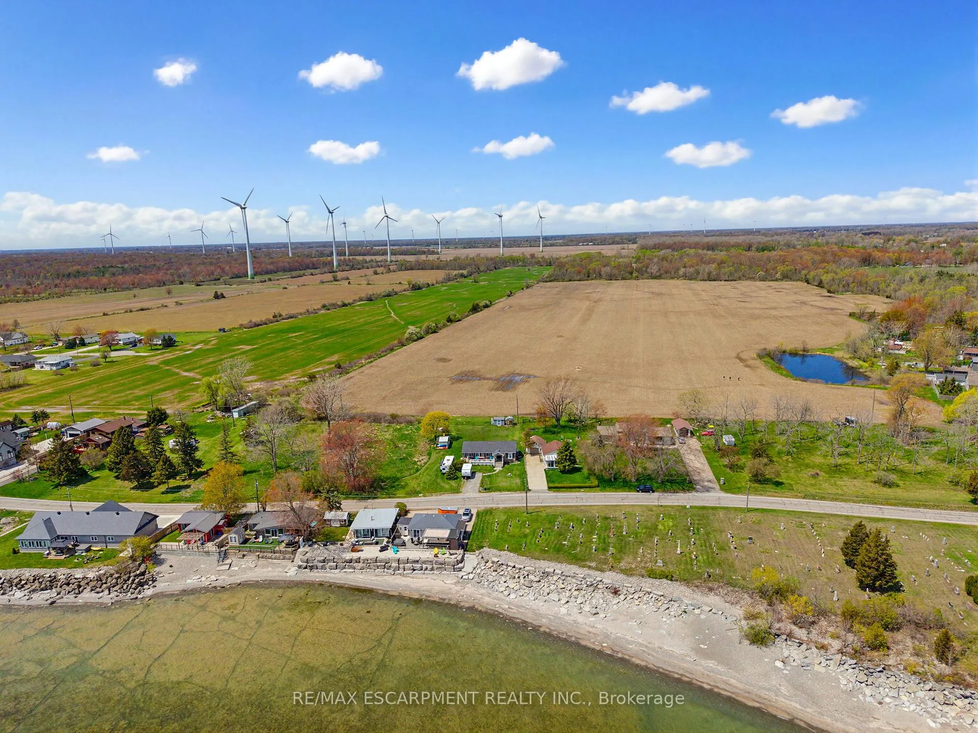Photo 1 of 2721 North Shore Road, Haldimand, Dunnville — HOMEH