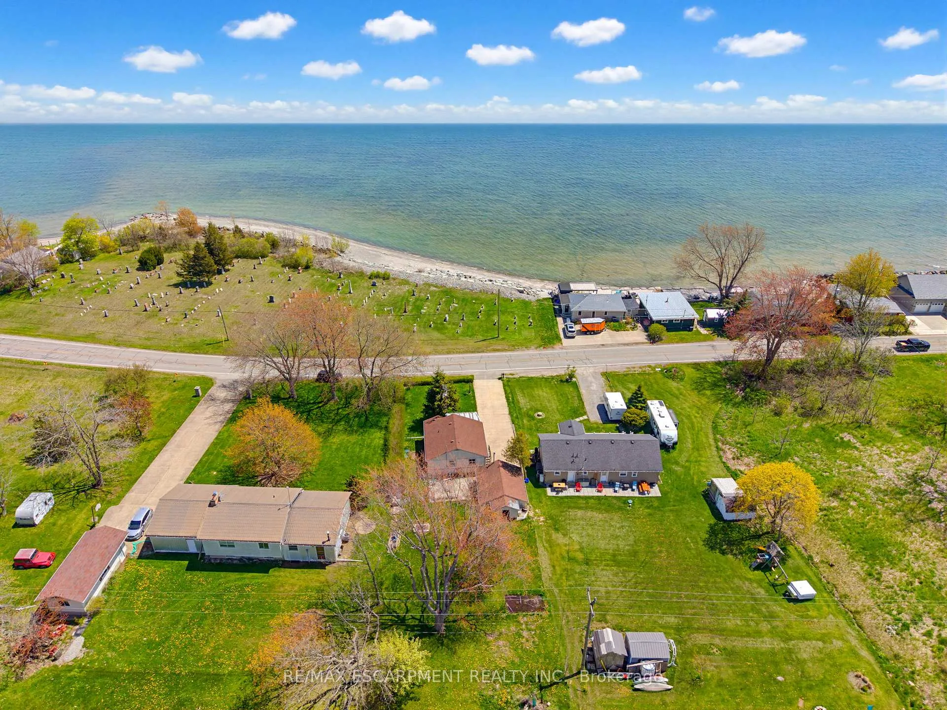 Photo 5 of 2721 North Shore Road, Haldimand, Dunnville — HOMEH