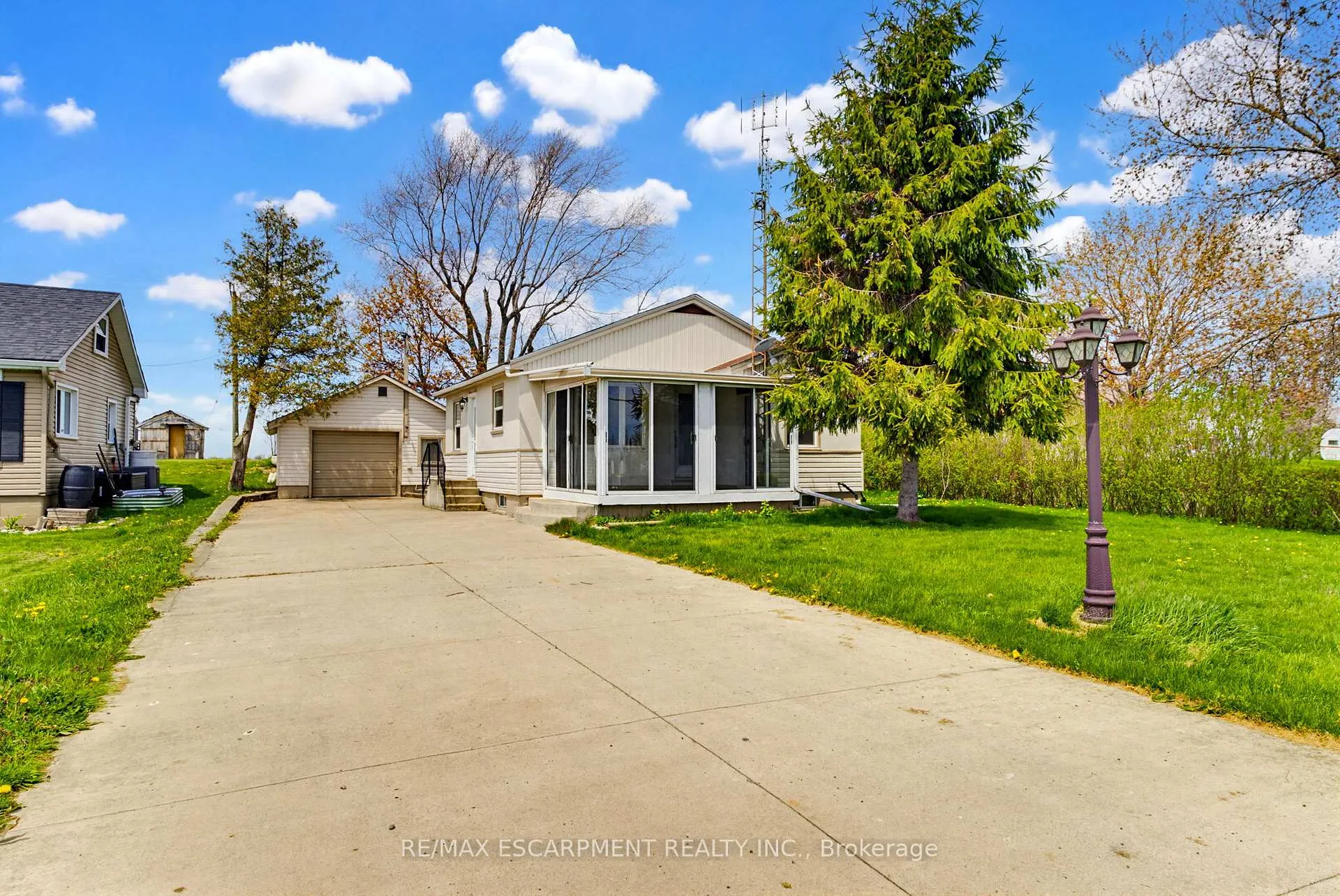 Photo 10 of 2721 North Shore Road, Haldimand, Dunnville — HOMEH