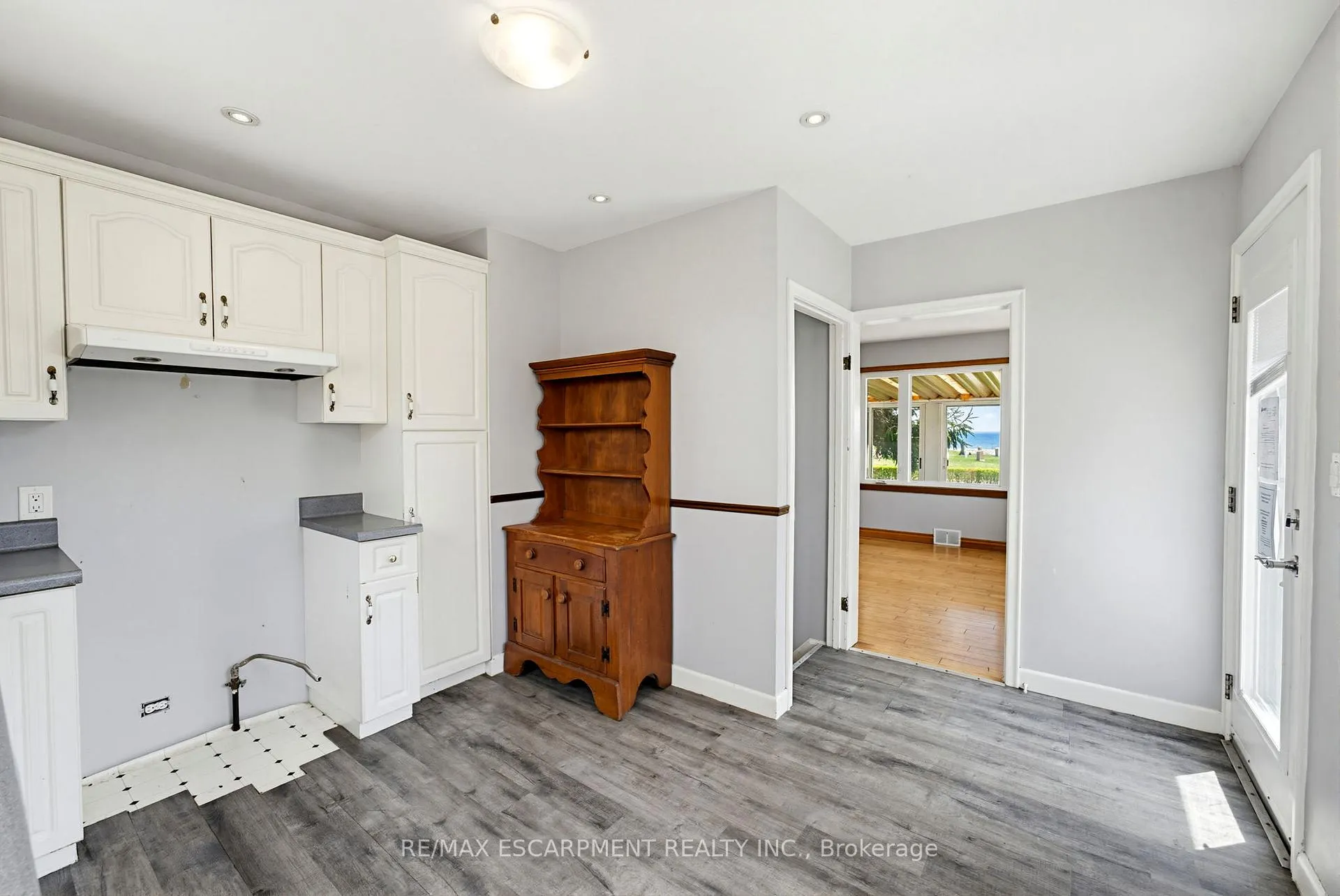 Photo 18 of 2721 North Shore Road, Haldimand, Dunnville — HOMEH