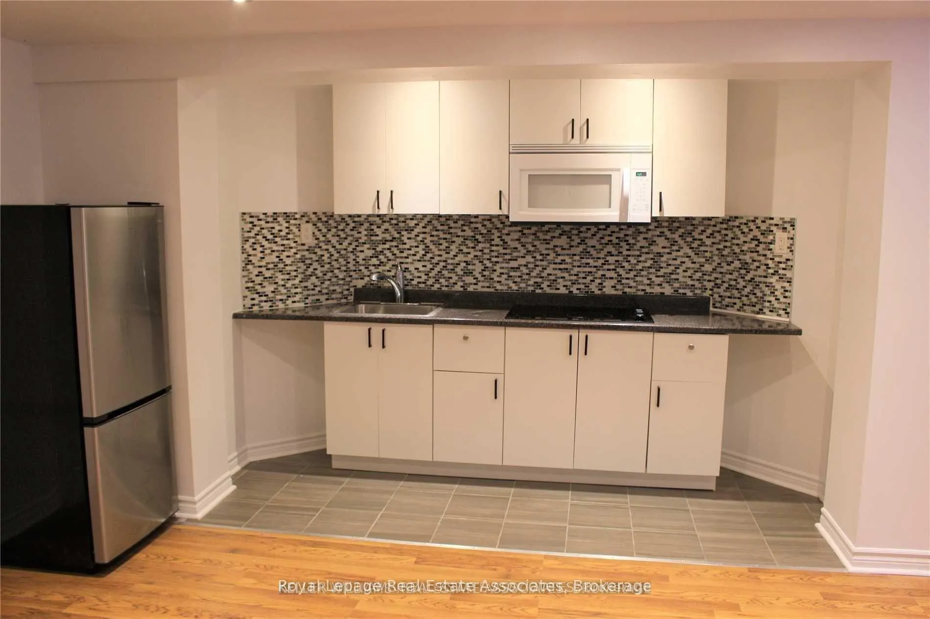 Photo 2 of Unit Bsmt, 155 Johnswood Crescent, Vaughan, Vellore Village — HOMEH