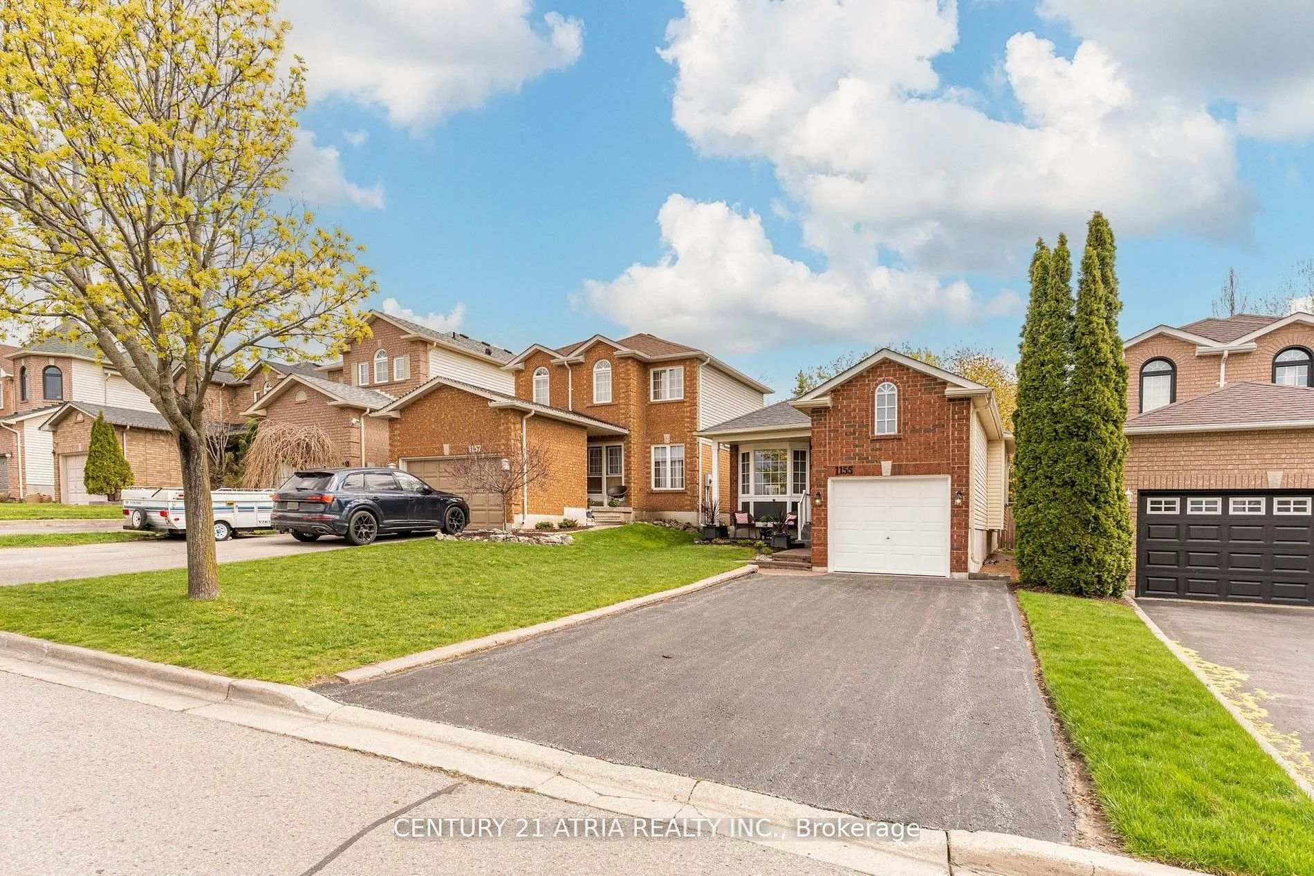 Photo 1 of 1155 Ridgemount Boulevard, Oshawa, Pinecrest — HOMEH
