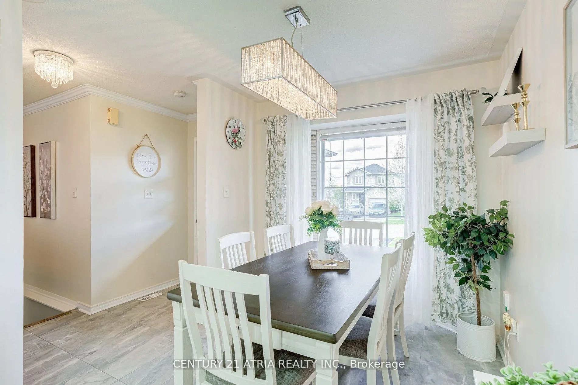 Photo 12 of 1155 Ridgemount Boulevard, Oshawa, Pinecrest — HOMEH