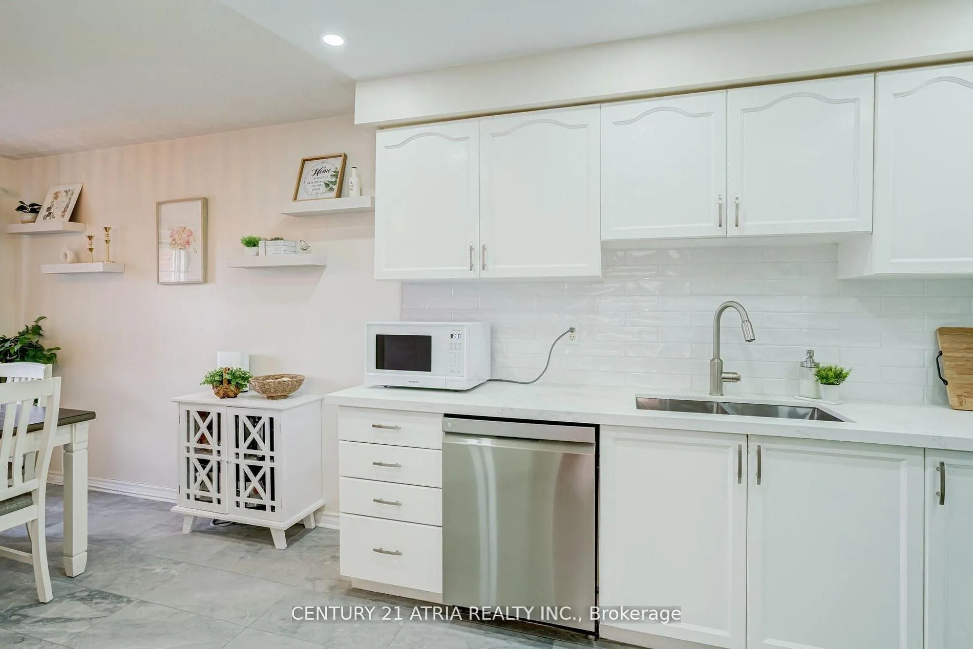 Photo 14 of 1155 Ridgemount Boulevard, Oshawa, Pinecrest — HOMEH