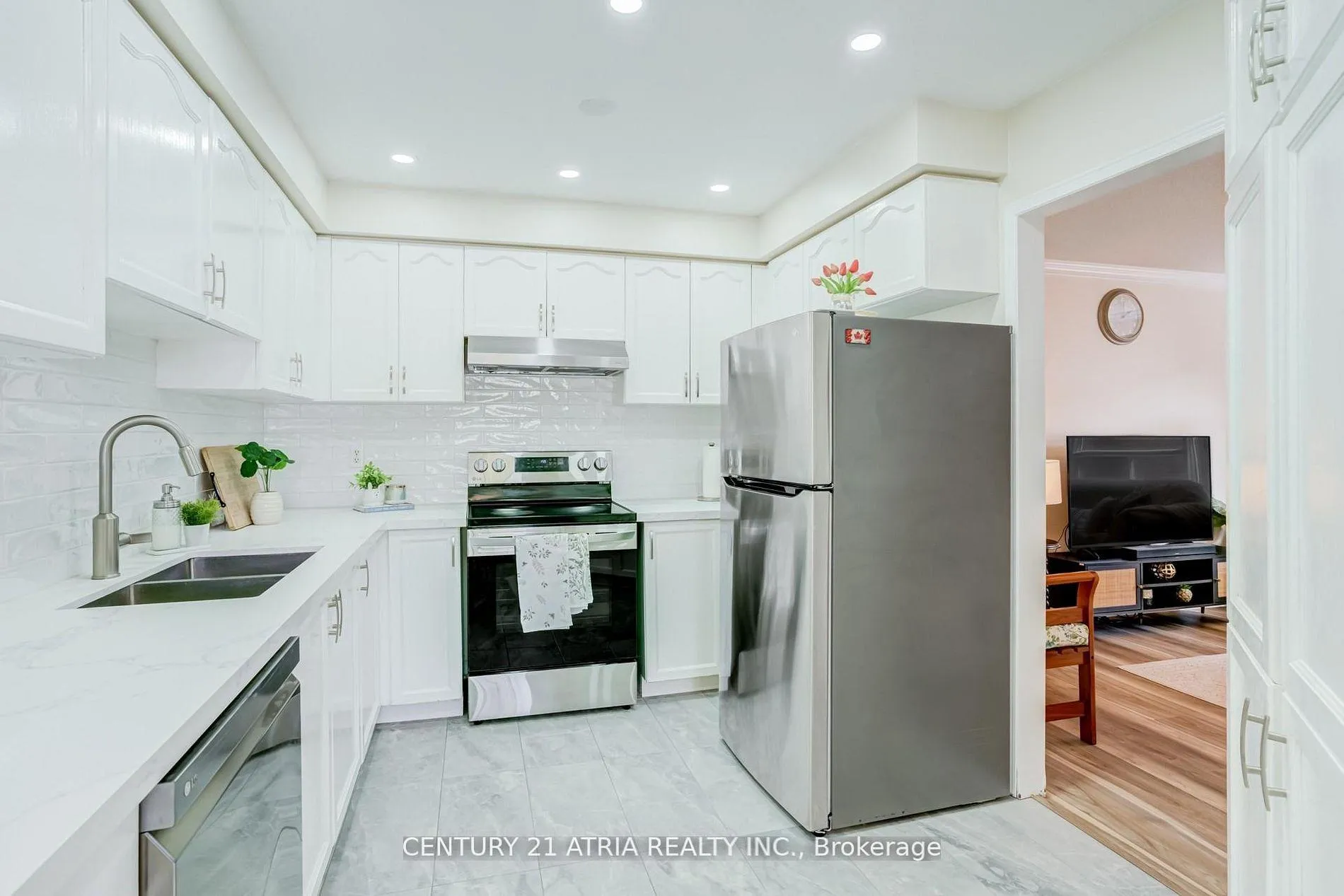 Photo 15 of 1155 Ridgemount Boulevard, Oshawa, Pinecrest — HOMEH