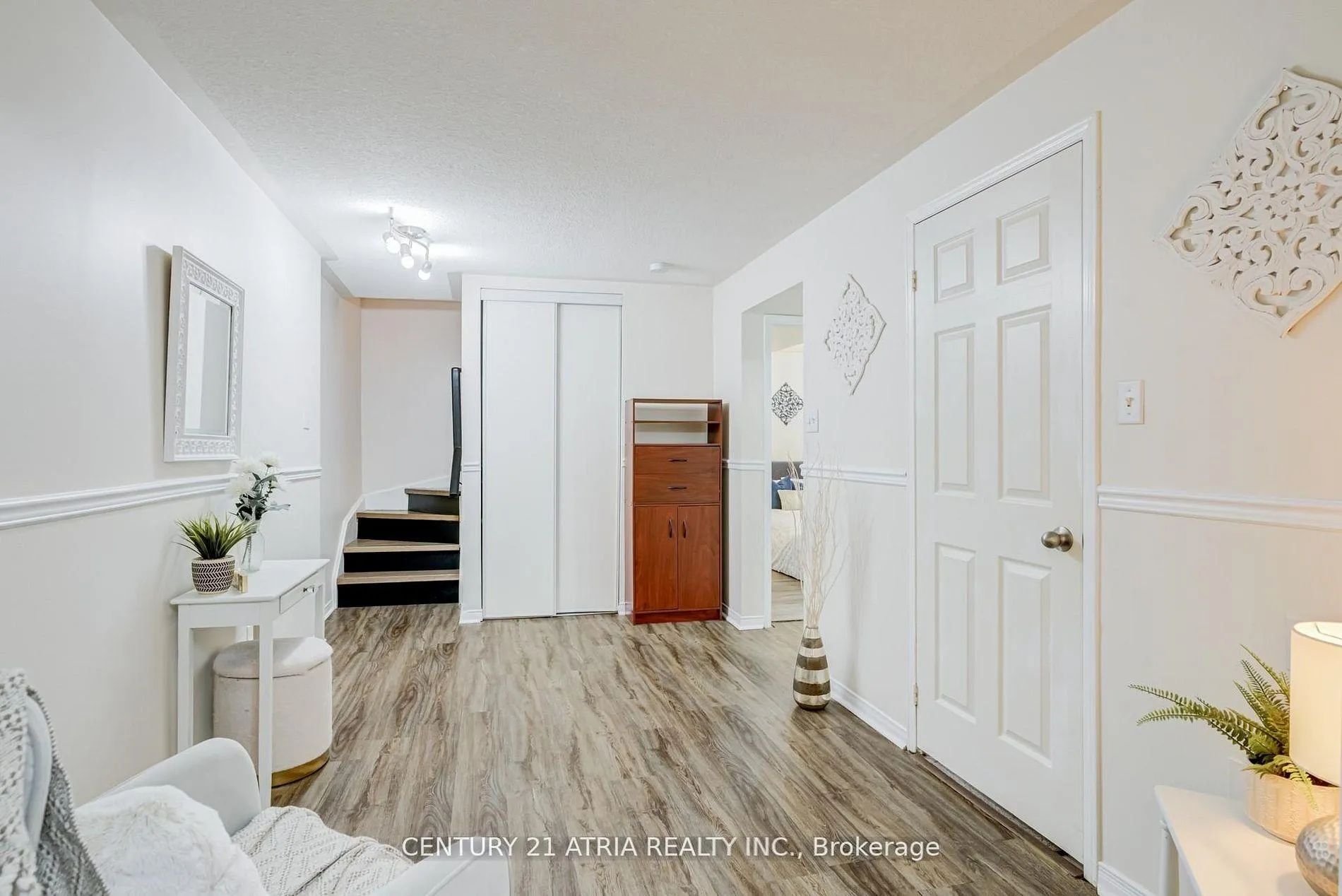 Photo 29 of 1155 Ridgemount Boulevard, Oshawa, Pinecrest — HOMEH