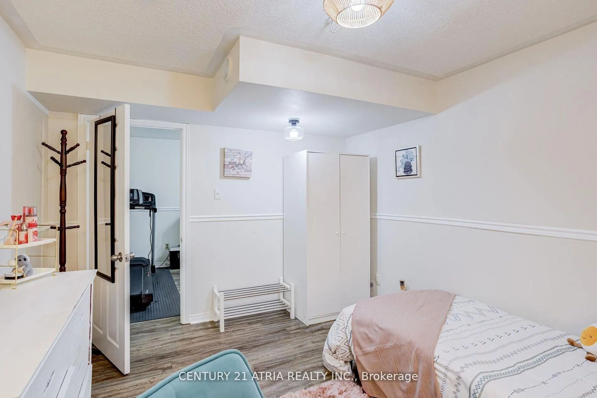 Photo 34 of 1155 Ridgemount Boulevard, Oshawa, Pinecrest — HOMEH