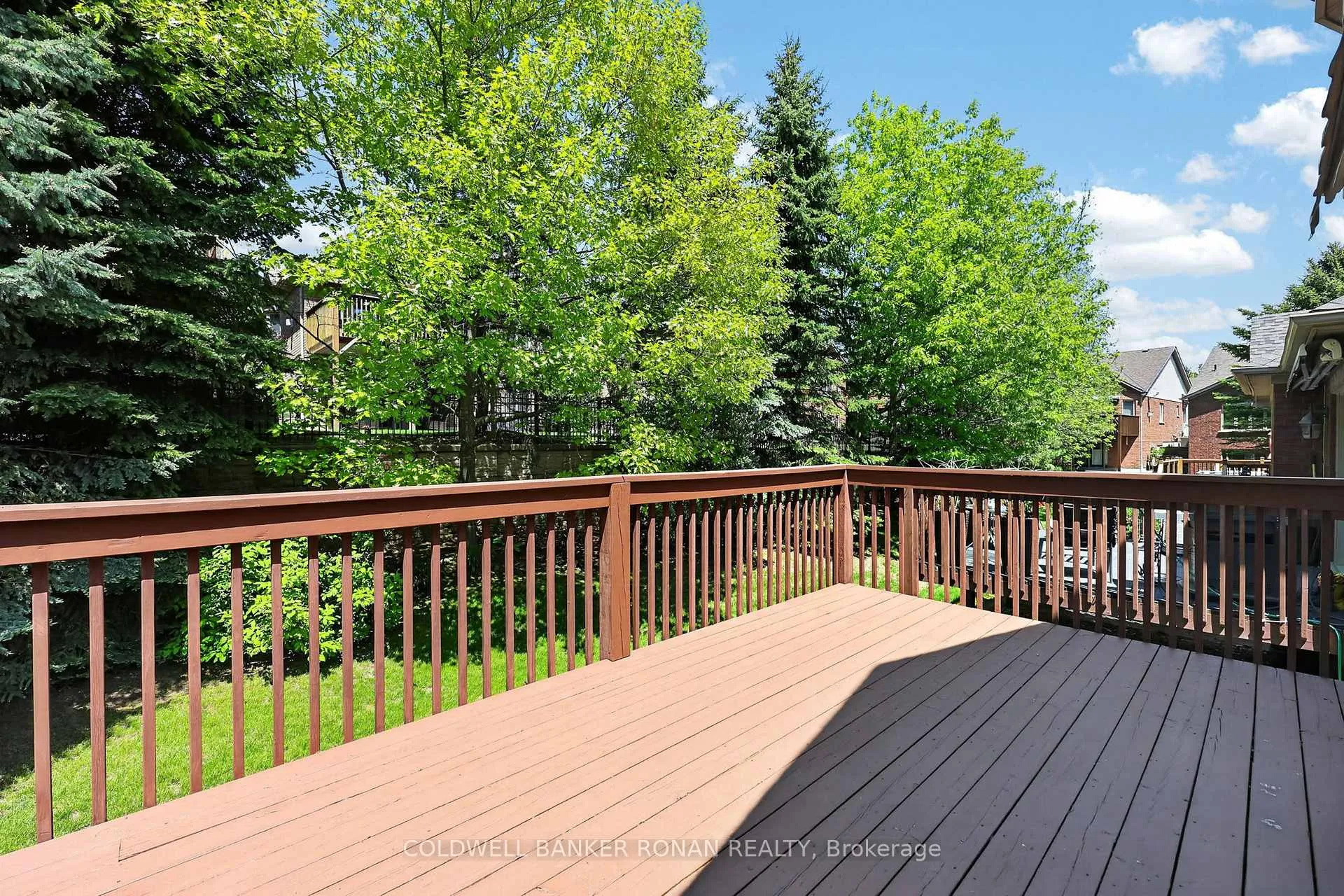 Photo 34 of 8 Montebello Terrace, New Tecumseth, Alliston — HOMEH