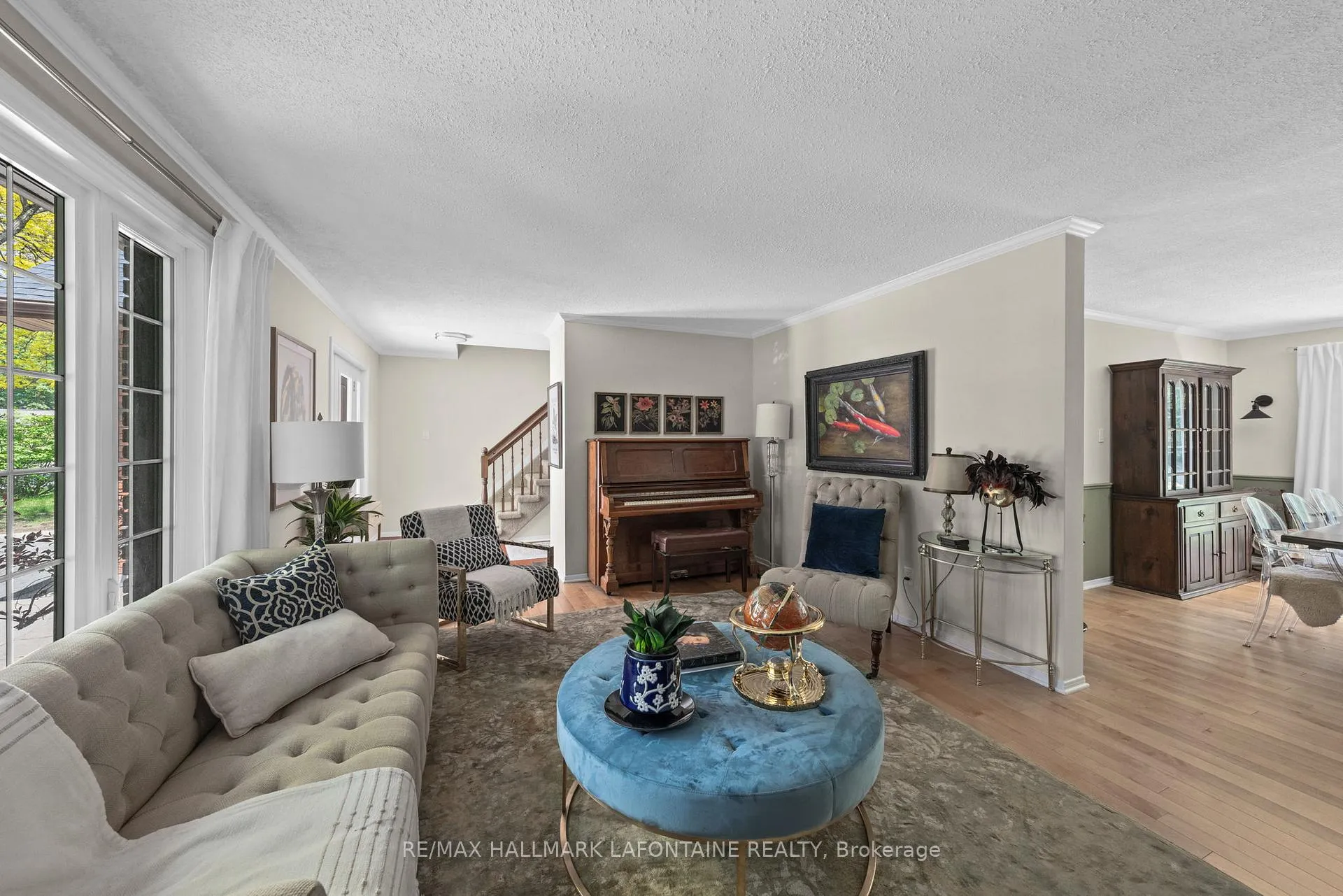 Photo 5 of 9 Birch Avenue, Ottawa, Manor Park — HOMEH