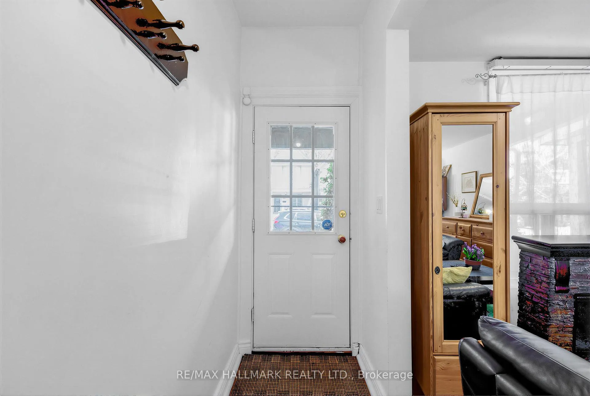 Photo 4 of 82 Muriel Avenue, Toronto, Danforth Village-East York — HOMEH